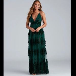 Windsor Flocked Velvet Dress - Emerald NWT Summer Bridesmaid Formal Ethereal